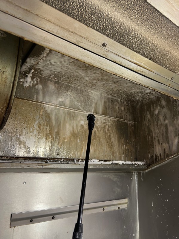 Dégraissage et nettoyage de hotte professionnelle à Brignoles, Saint-Maximin-la-Sainte-Baume,
Tourves, Garéoult, Rocbaron, Lorgues, Cuers et dans le Var 83