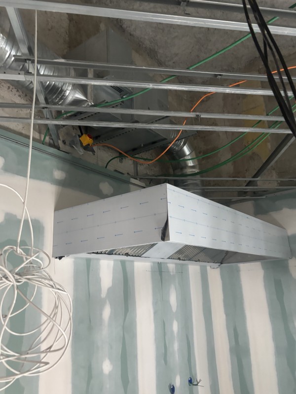 France Ventil Air – Installation et entretien de hottes aspirantes professionnelles à Toulon et dans le Var