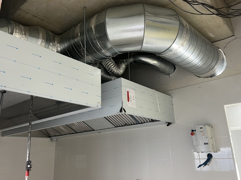 Installation et dépannage de hotte professionnelle à Saint-Tropez et ses environs 