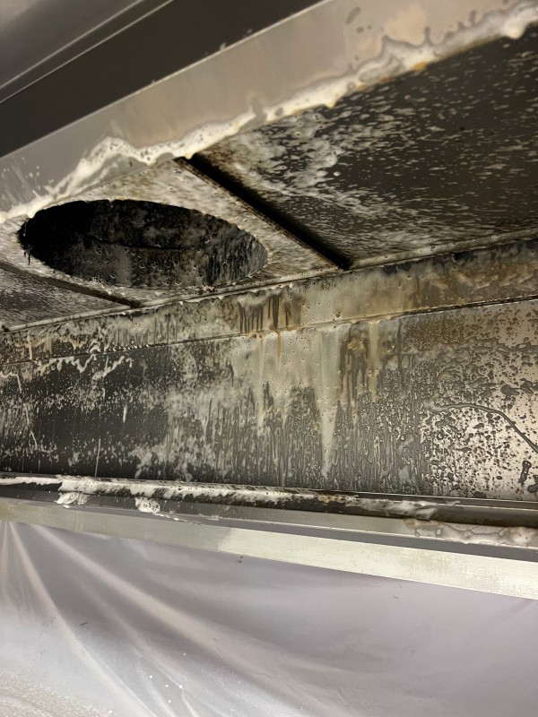 Dégraissage, Entretien et nettoyage hotte de cuisine à Nice, Cannes, Antibes, Grasse 